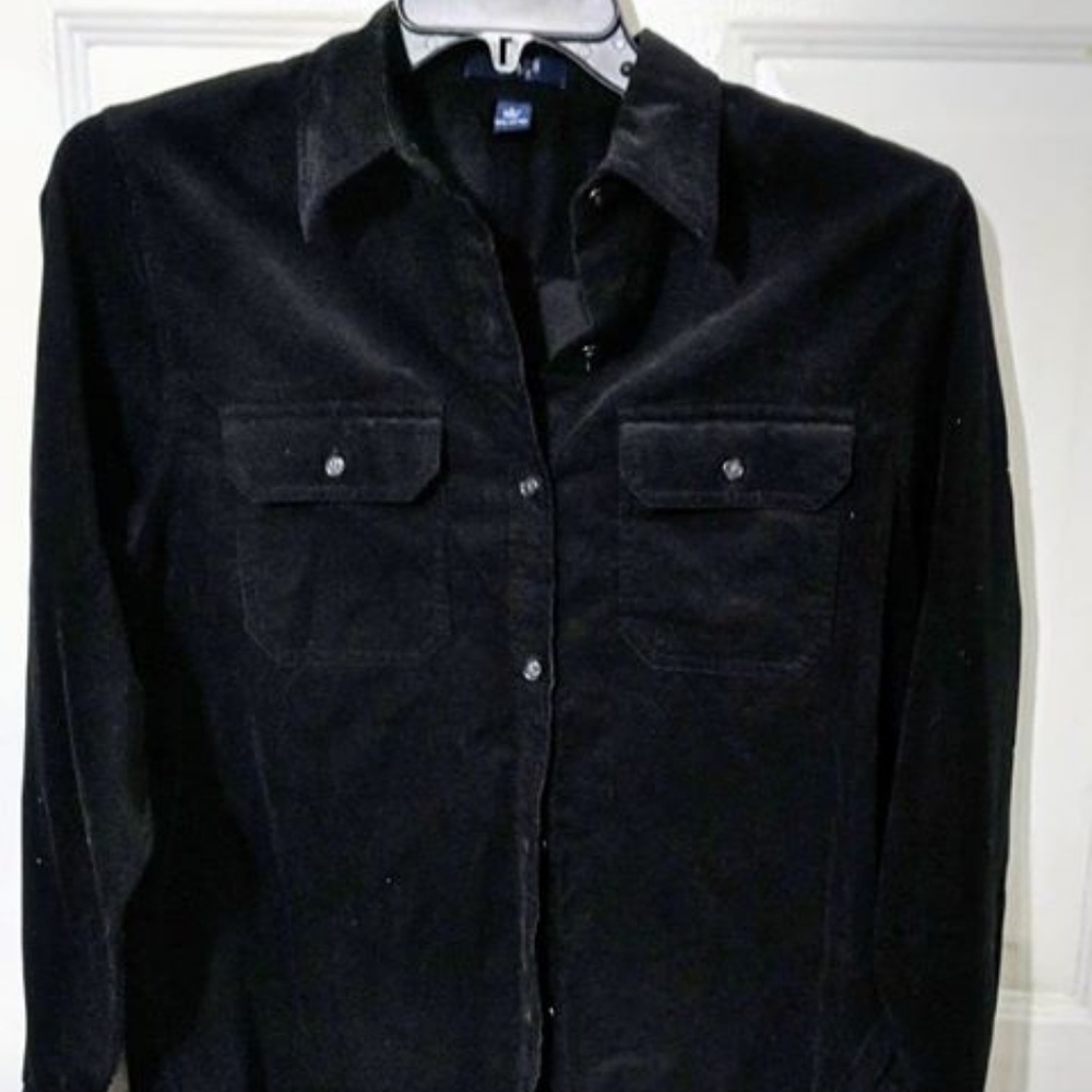 CHAPS NWT BLACK CORDUROY BUTTON UP